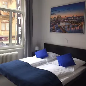 Main Frankfurt 3*, Francoforte sul Meno Germania